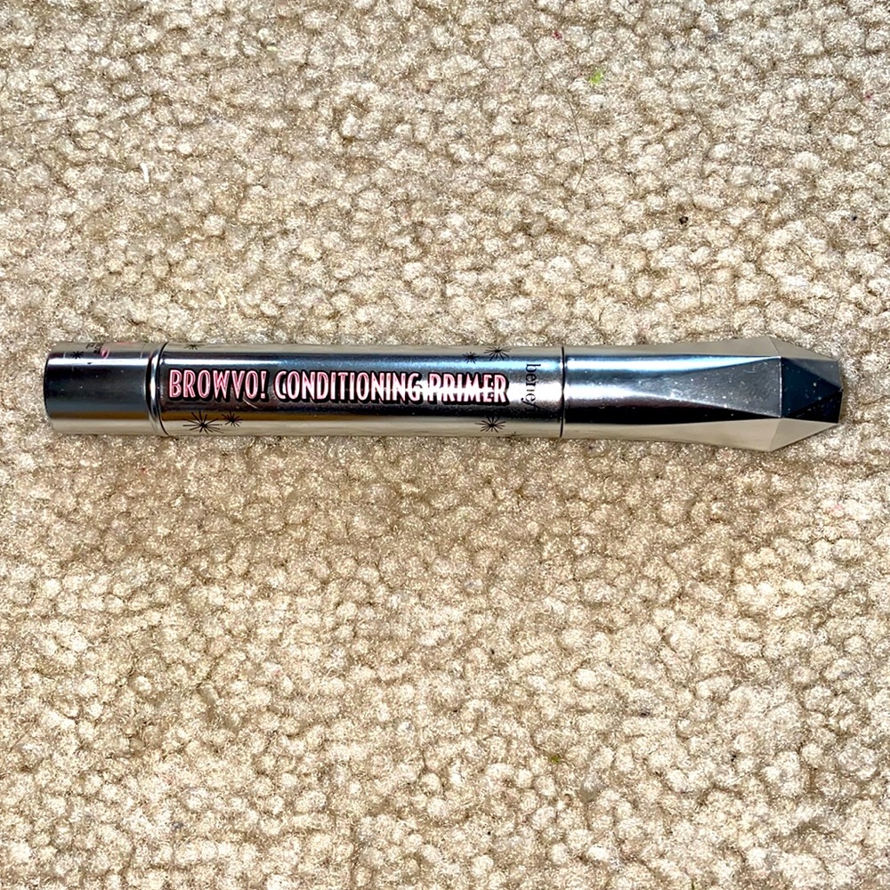 Benefit BROWVO conditioning eyebrow primer NEW!